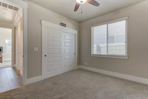 2126 Cadjew St, Redding, CA 96003 photo 27