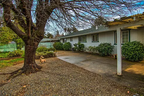 1252 Lorraine Dr, Redding, CA 96002 photo 30