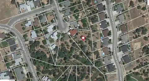 5383 Stonethrow Ct, Redding, CA 96003 photo 1