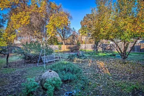 6712 Reflection St, Redding, CA 96001 photo 22