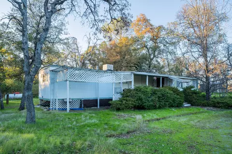 11816 Rebecca Ln, Redding, CA 96003 photo 12
