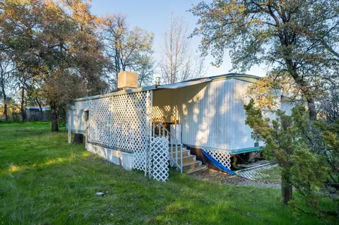 11816 Rebecca Ln, Redding, CA 96003 photo 13