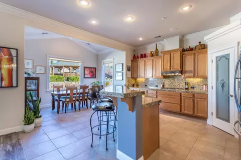 3794 Mario Ave, Redding, CA 96001 photo 2