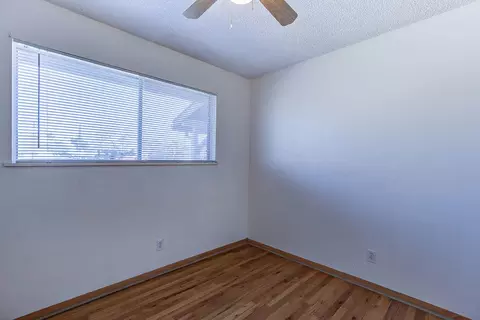 1215 Riviera Dr, Redding, CA 96001 photo 13
