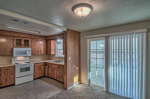 4707 Harrison Ave, Redding, CA 96001 photo 7