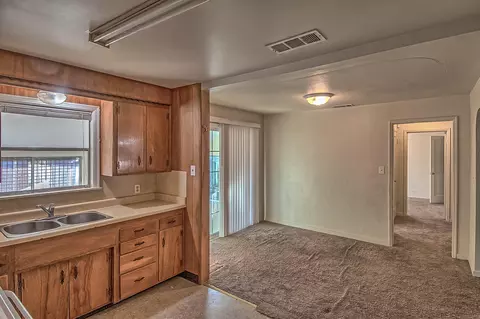 4707 Harrison Ave, Redding, CA 96001 photo 9