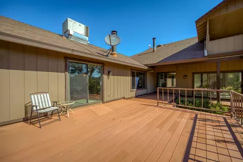 21943 Sagebrush Trl, Redding, CA 96003 photo 28