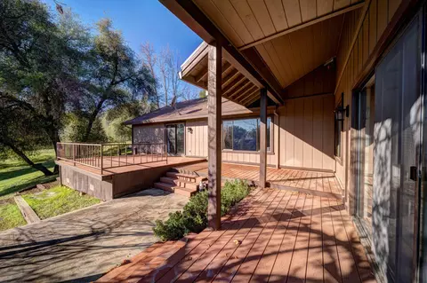 21943 Sagebrush Trl, Redding, CA 96003 photo 35