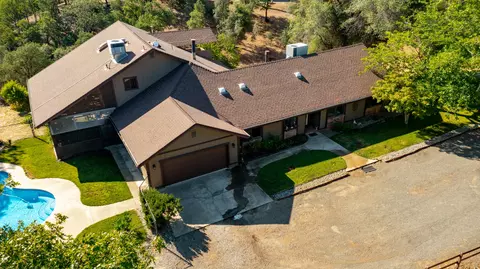 21943 Sagebrush Trl, Redding, CA 96003 photo 1
