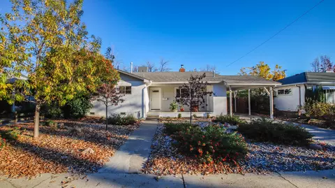 1000 Lincoln St, Redding, CA 96001 photo 1