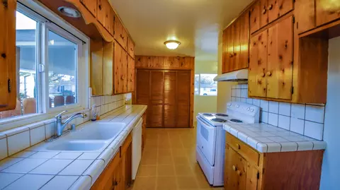 1000 Lincoln St, Redding, CA 96001 photo 6