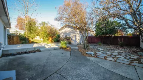1000 Lincoln St, Redding, CA 96001 photo 21