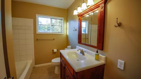 1000 Lincoln St, Redding, CA 96001 photo 14