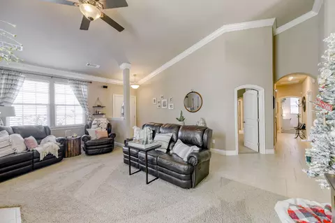 2109 Maudray Way, Redding, CA 96003 photo 17