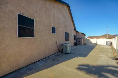 2109 Maudray Way, Redding, CA 96003 photo 51