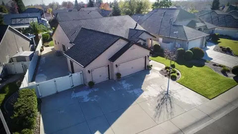2109 Maudray Way, Redding, CA 96003 photo 61