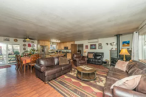 215 Wellock Rd, Lewiston, CA 96052 photo 4