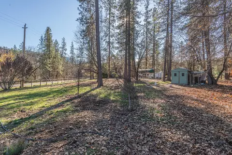 215 Wellock Rd, Lewiston, CA 96052 photo 24