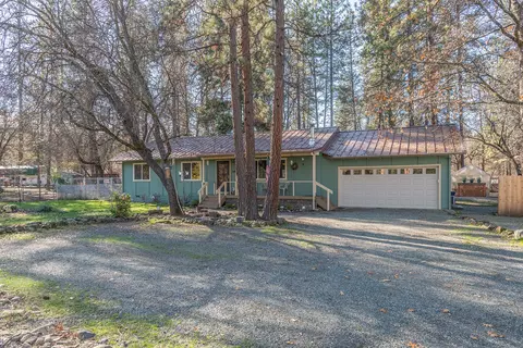 215 Wellock Rd, Lewiston, CA 96052 photo 1