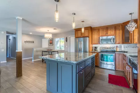 3650 Riverview Dr, Redding, CA 96001 photo 13