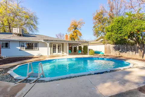 3650 Riverview Dr, Redding, CA 96001 photo 33