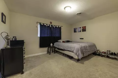 2816 Squire Ave, Redding, CA 96002 photo 10