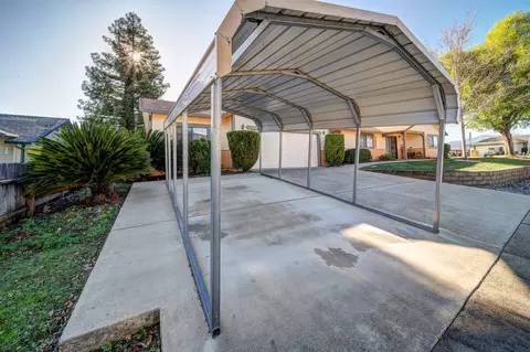 16995 Santa Barbara Dr, Redding, CA 96003 photo 4