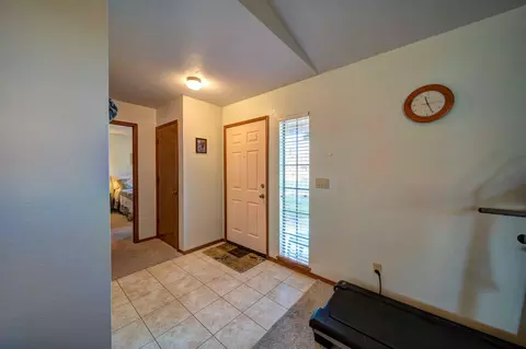16995 Santa Barbara Dr, Redding, CA 96003 photo 9