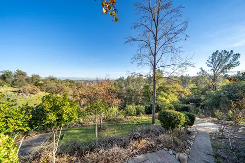 2405 Annette Dr, Redding, CA 96001 photo 35