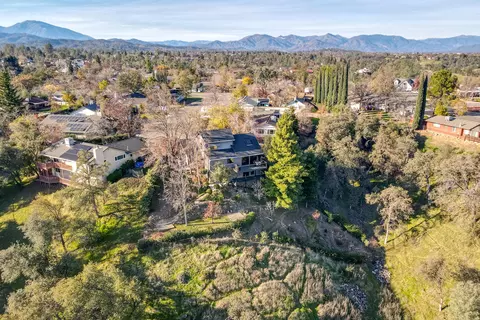 2405 Annette Dr, Redding, CA 96001 photo 41