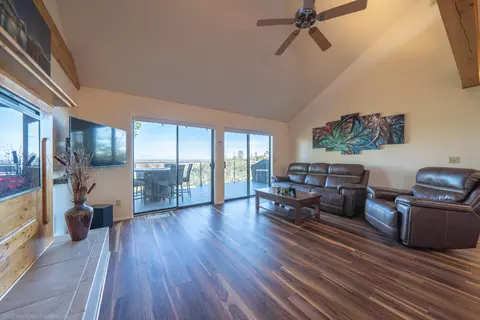 2405 Annette Dr, Redding, CA 96001 photo 7