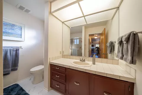2405 Annette Dr, Redding, CA 96001 photo 23