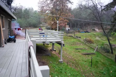 17586 Pine View Dr, Redding, CA 96003 photo 29