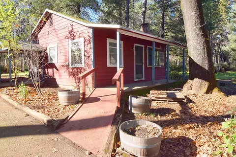 21568 Riverview Dr, Lakehead, CA 96051 photo 1