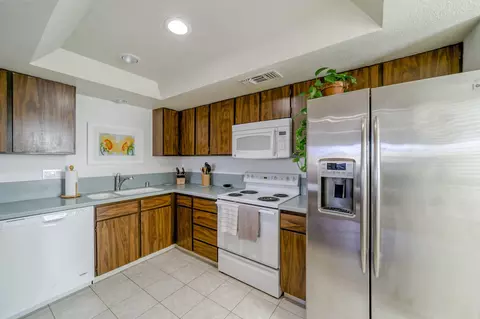 1989 Bechelli Ln, Redding, CA 96002 photo 9