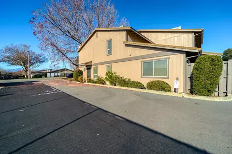 1989 Bechelli Ln, Redding, CA 96002 photo 2