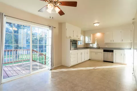 14672 Spring Branch Rd, Redding, CA 96003 photo 10