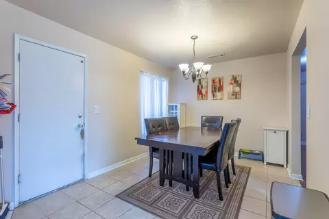2527 Celestial St, Redding, CA 96002 photo 4