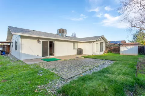 2527 Celestial St, Redding, CA 96002 photo 12