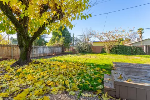 3960 Alta Mesa Dr, Redding, CA 96002 photo 24
