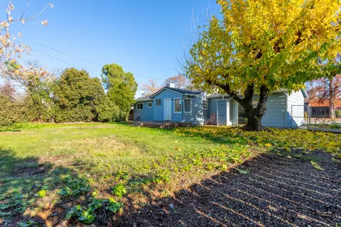 3960 Alta Mesa Dr, Redding, CA 96002 photo 20