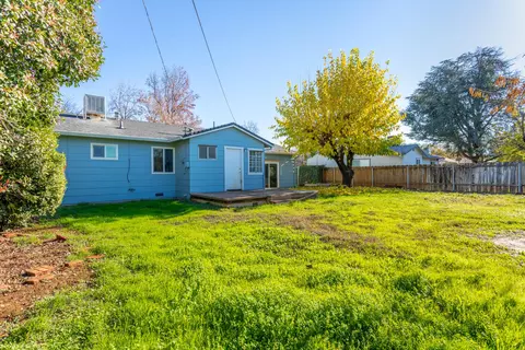 3960 Alta Mesa Dr, Redding, CA 96002 photo 21