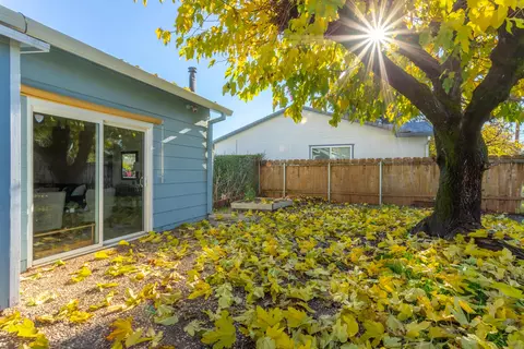 3960 Alta Mesa Dr, Redding, CA 96002 photo 22