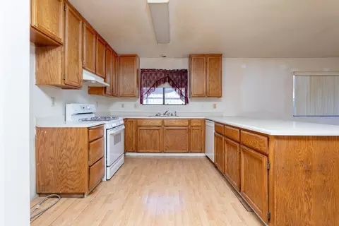 3457 Capricorn Way, Redding, CA 96002 photo 16