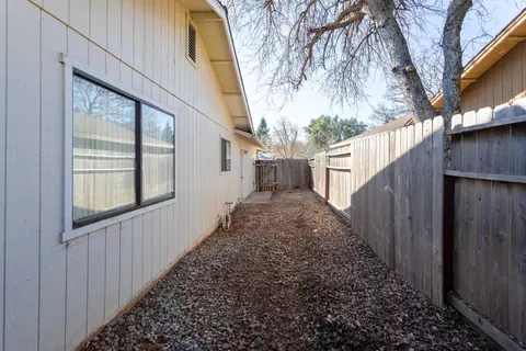 3457 Capricorn Way, Redding, CA 96002 photo 19