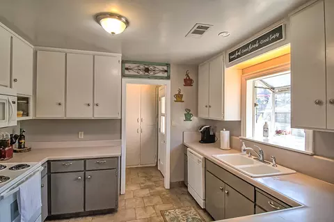 2565 North St, Redding, CA 96001 photo 14
