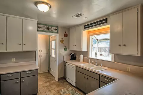 2565 North St, Redding, CA 96001 photo 15
