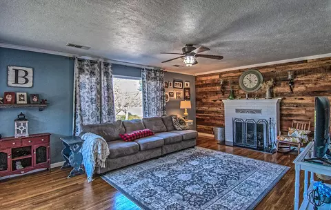 2565 North St, Redding, CA 96001 photo 11