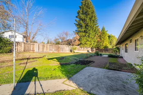 3617 Oro St, Redding, CA 96001 photo 24