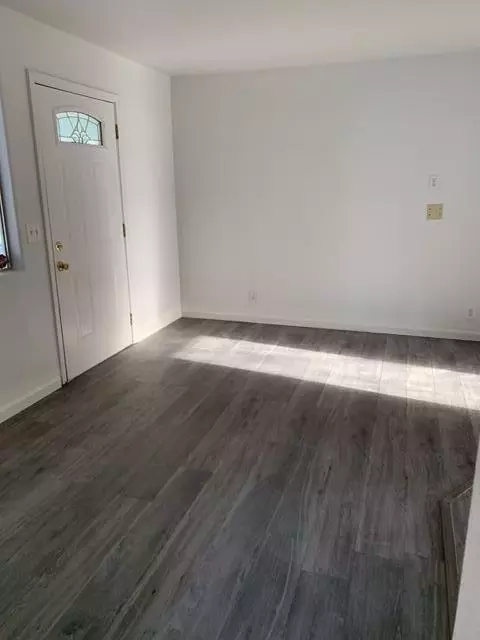 22187 Basin Way, Redding, CA 96003 photo 2
